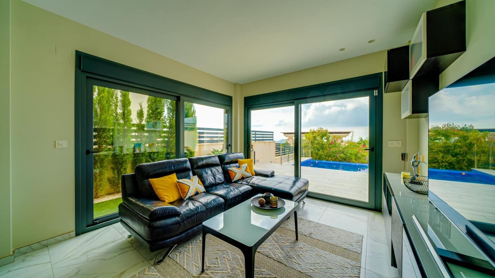 3 bedroom Villa for sale in Finestrat with pool - € 685,000 (Ref: 7776912)