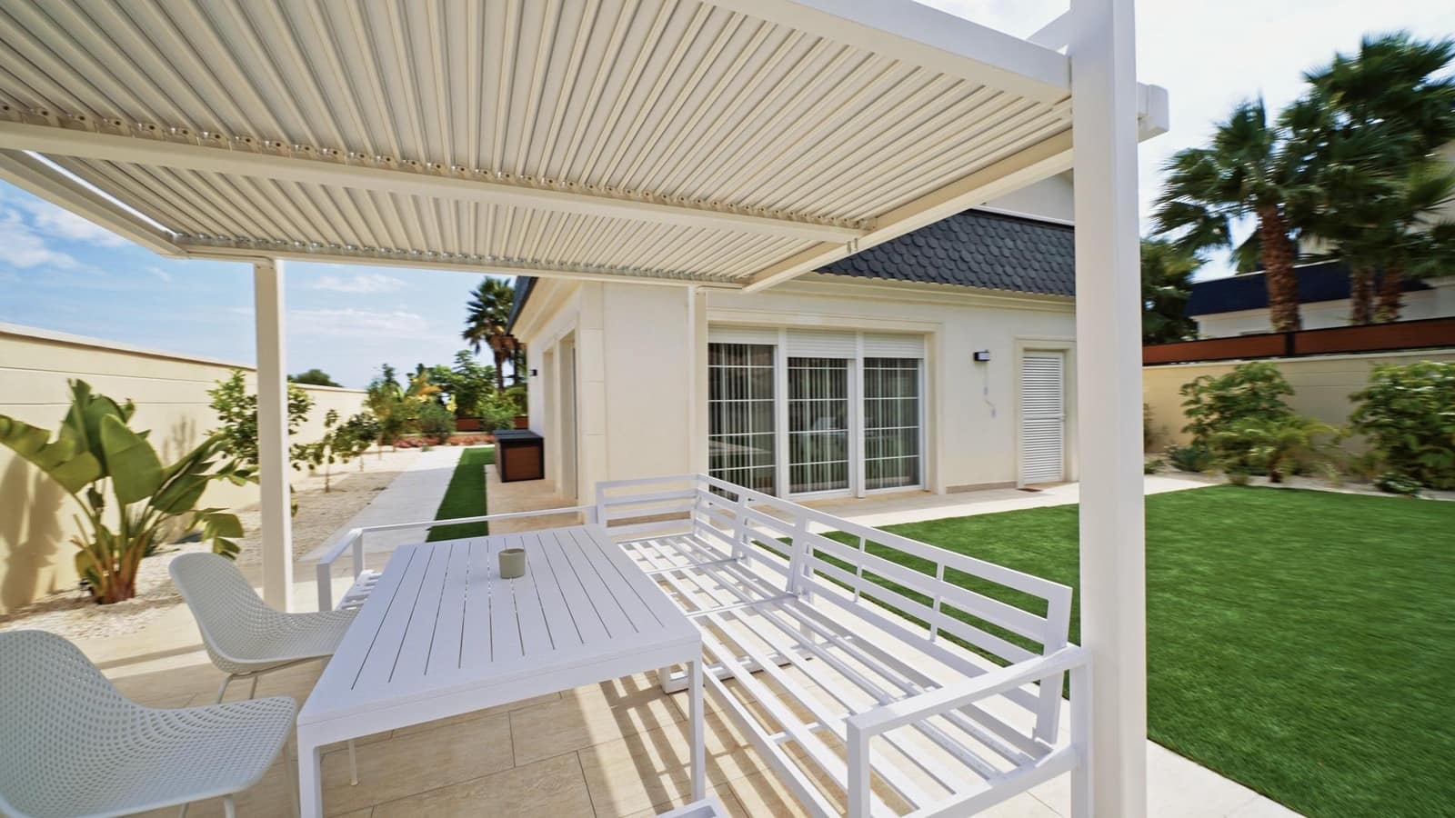 3 bedroom Villa for sale in Polop with pool - € 630,000 (Ref: 7826250)