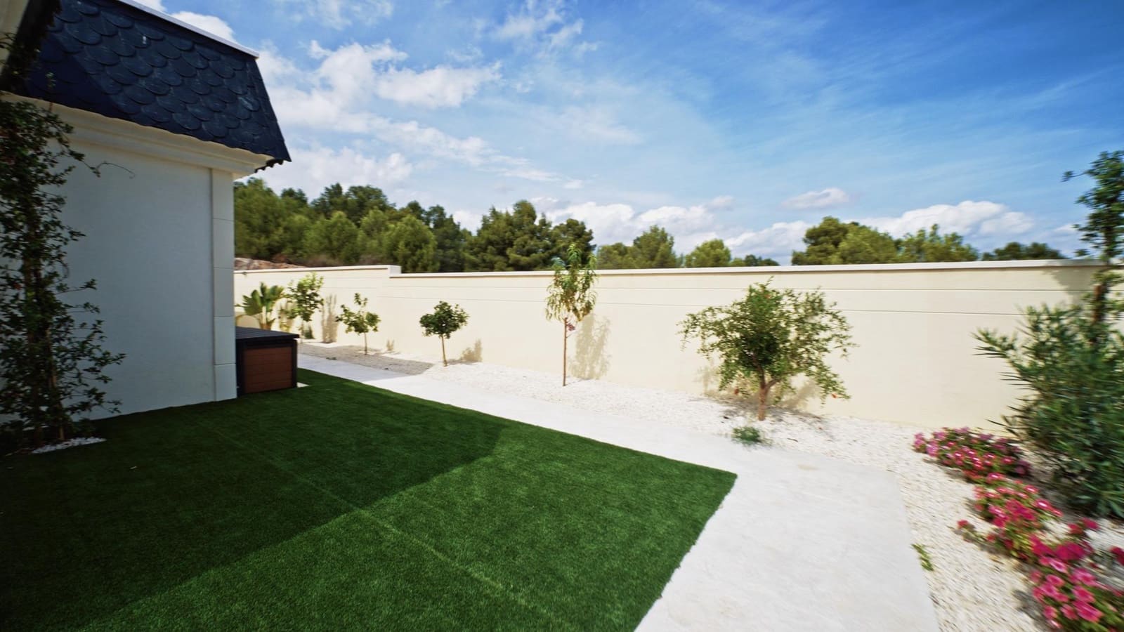 3 bedroom Villa for sale in Polop with pool - € 630,000 (Ref: 7826250)