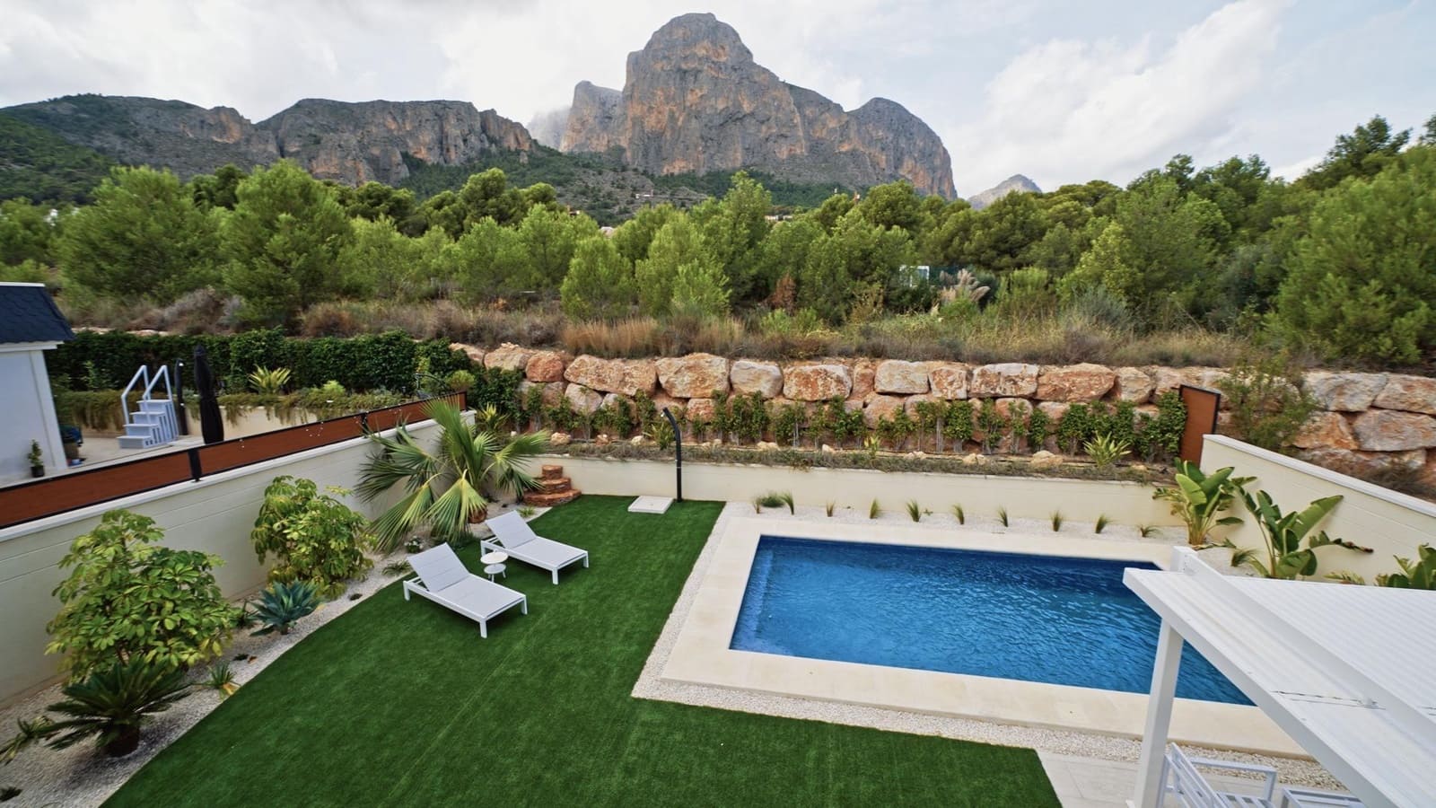 3 bedroom Villa for sale in Polop with pool - € 630,000 (Ref: 7826250)