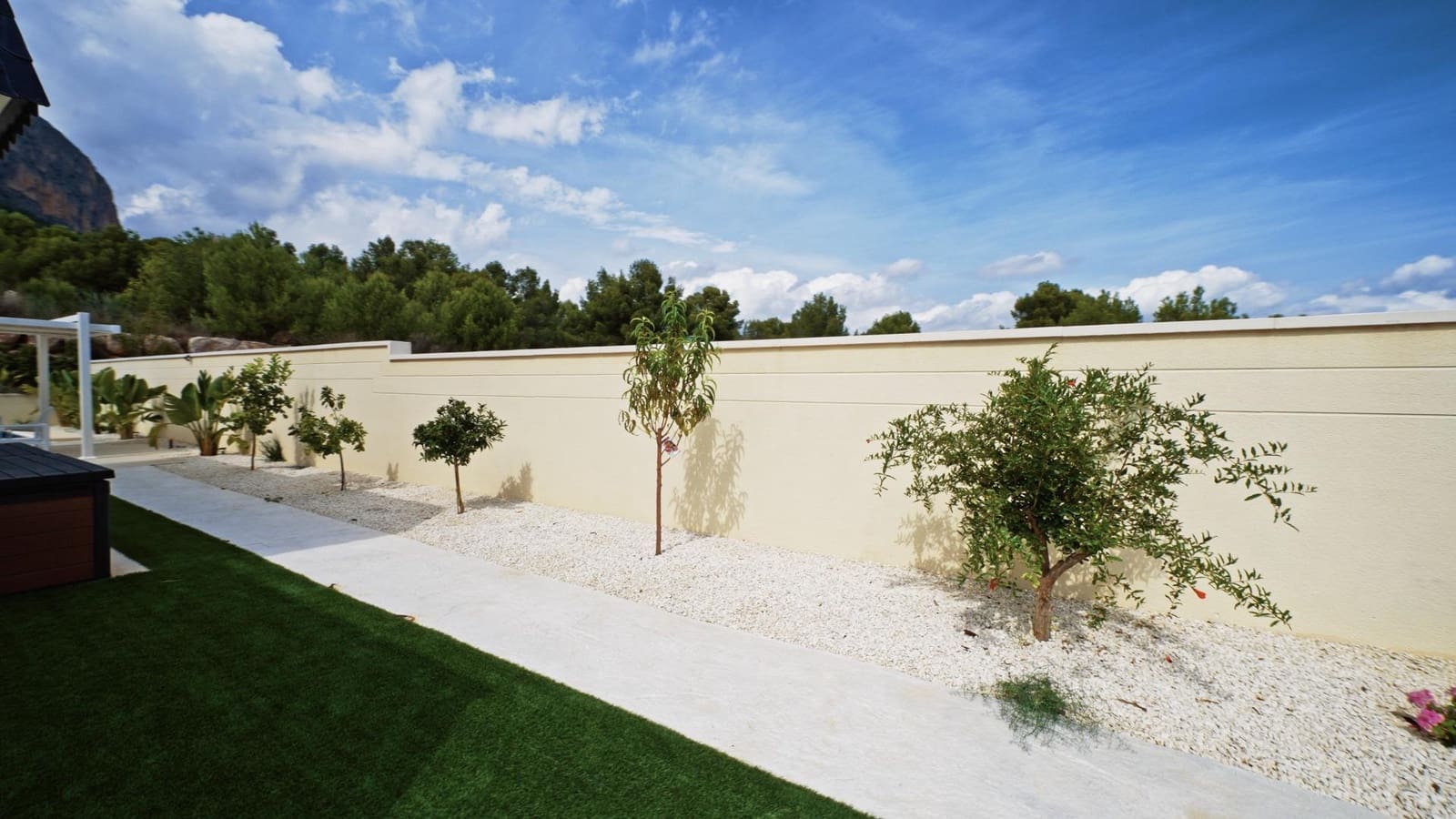 3 bedroom Villa for sale in Polop with pool - € 630,000 (Ref: 7826250)