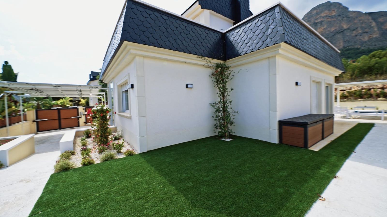 3 bedroom Villa for sale in Polop with pool - € 630,000 (Ref: 7826250)