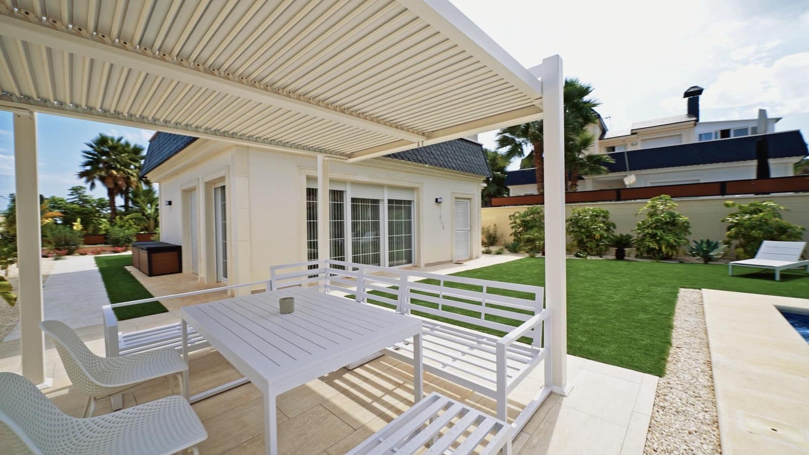 3 bedroom Villa for sale in Polop with pool - € 630,000 (Ref: 7826250)