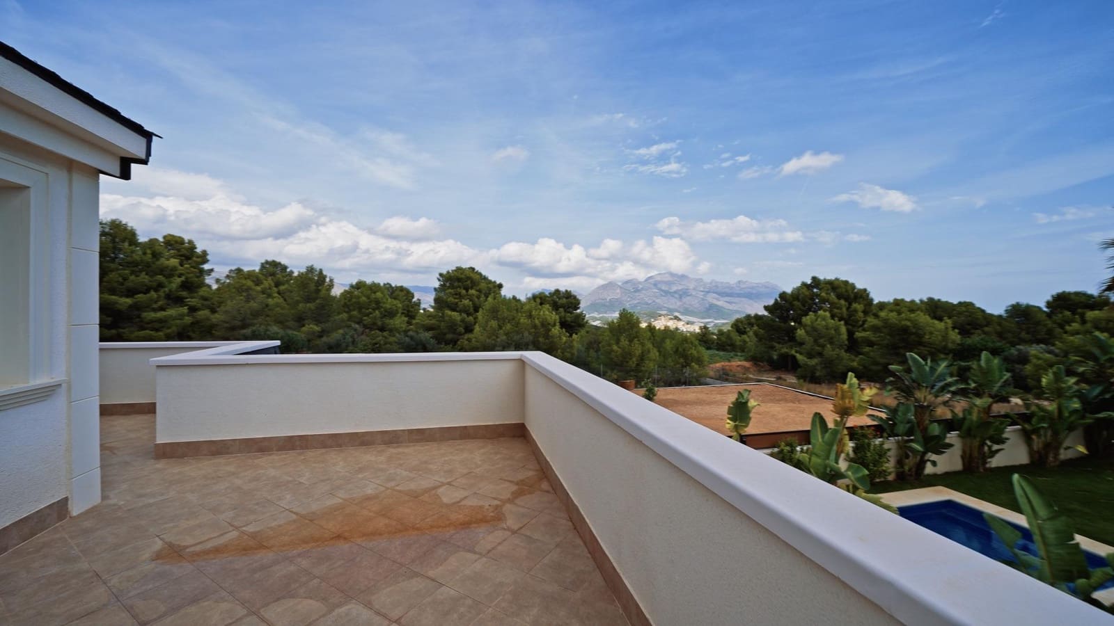 3 bedroom Villa for sale in Polop with pool - € 630,000 (Ref: 7826250)