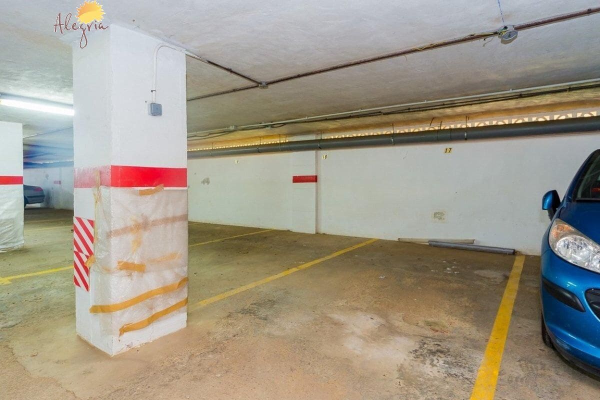 2 soverom Penthouse til salgs i Torrevieja med svømmebasseng - € 465 900 (Ref: 7840034)