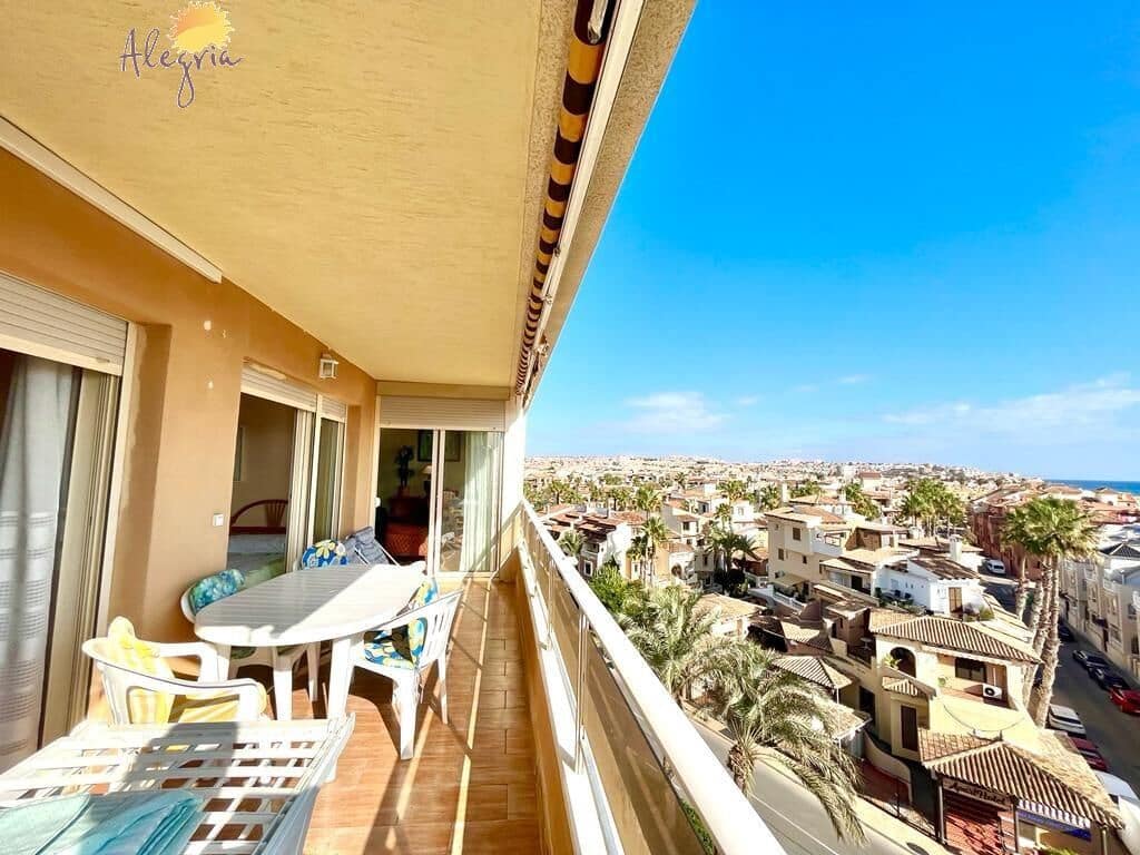 2 soverom Penthouse til salgs i Torrevieja med svømmebasseng - € 465 900 (Ref: 7840034)