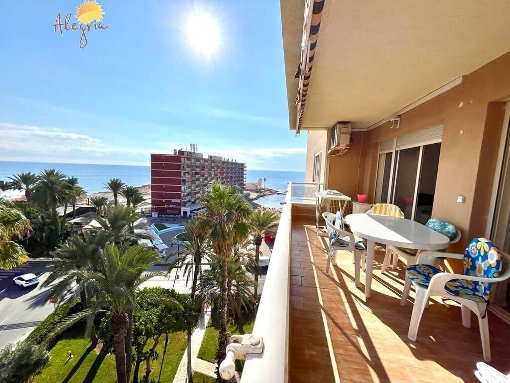 2 soverom Penthouse til salgs i Torrevieja med svømmebasseng - € 465 900 (Ref: 7840034)