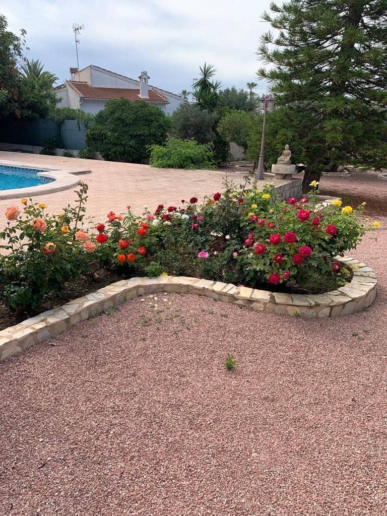 3 sypialnia Willa na sprzedaż w Ciudad Quesada z basenem - 700 000 € (Ref: 7842586)