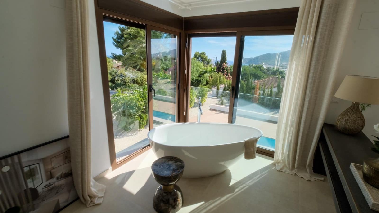 5 bedroom Villa for sale in Altea with pool garage - € 2,250,000 (Ref: 7854856)