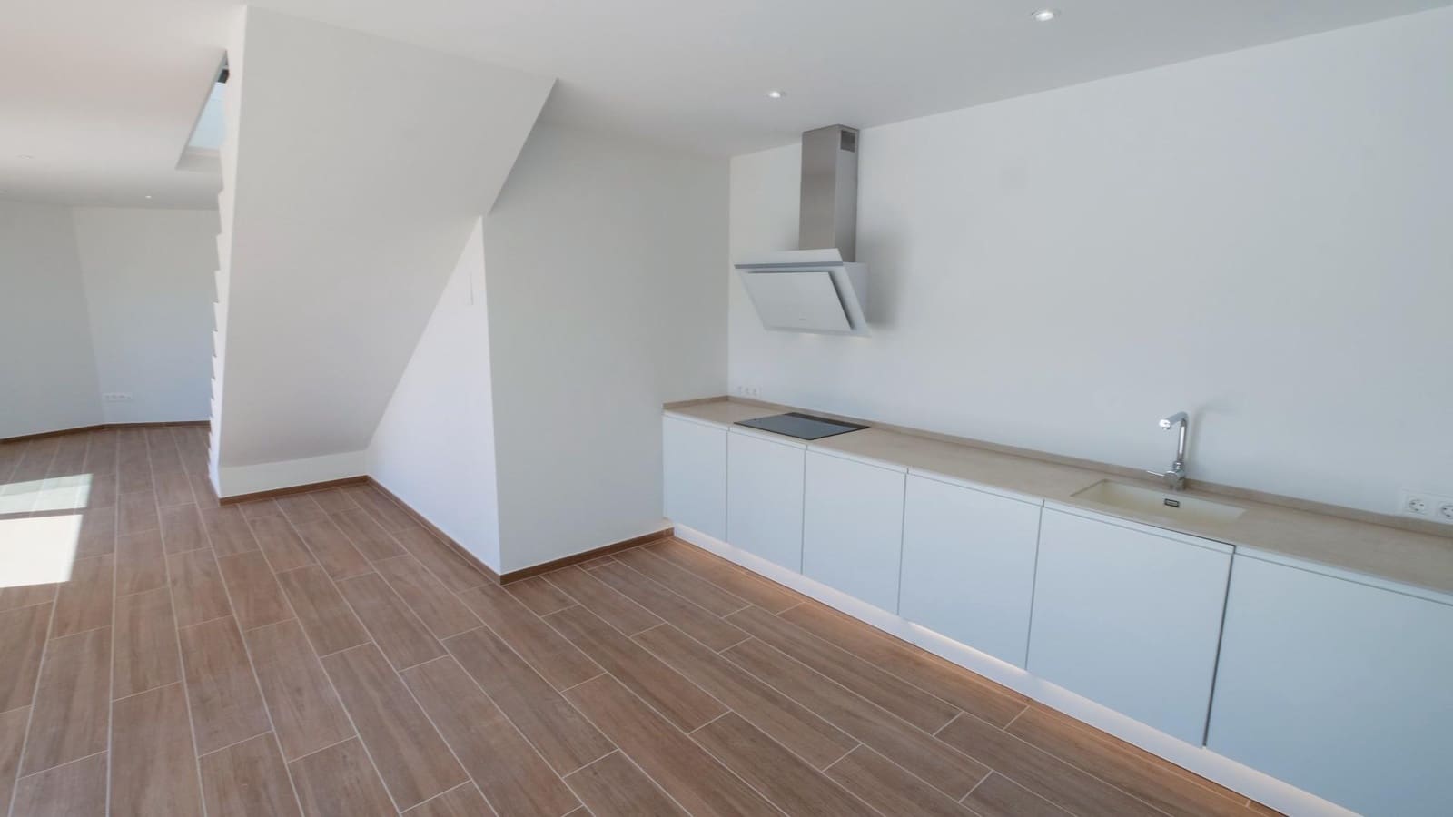 5 bedroom Villa for sale in Altea with pool garage - € 2,250,000 (Ref: 7854856)