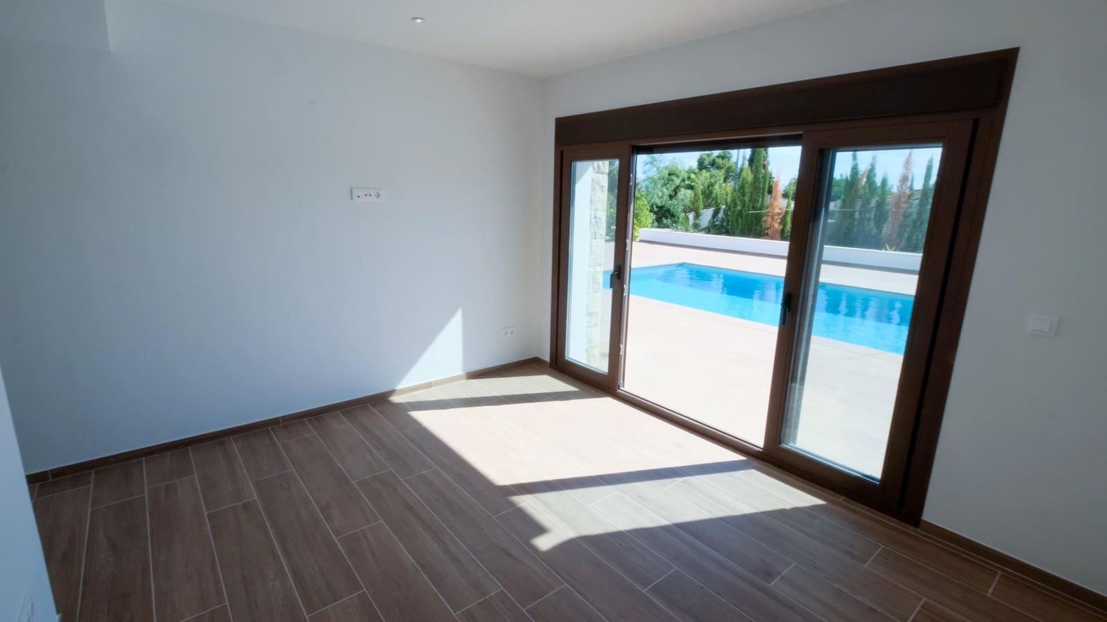 5 bedroom Villa for sale in Altea with pool garage - € 2,250,000 (Ref: 7854856)