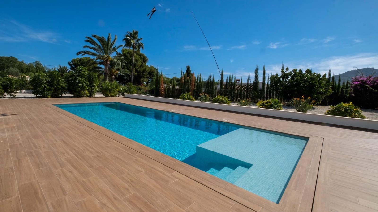 5 bedroom Villa for sale in Altea with pool garage - € 2,250,000 (Ref: 7854856)
