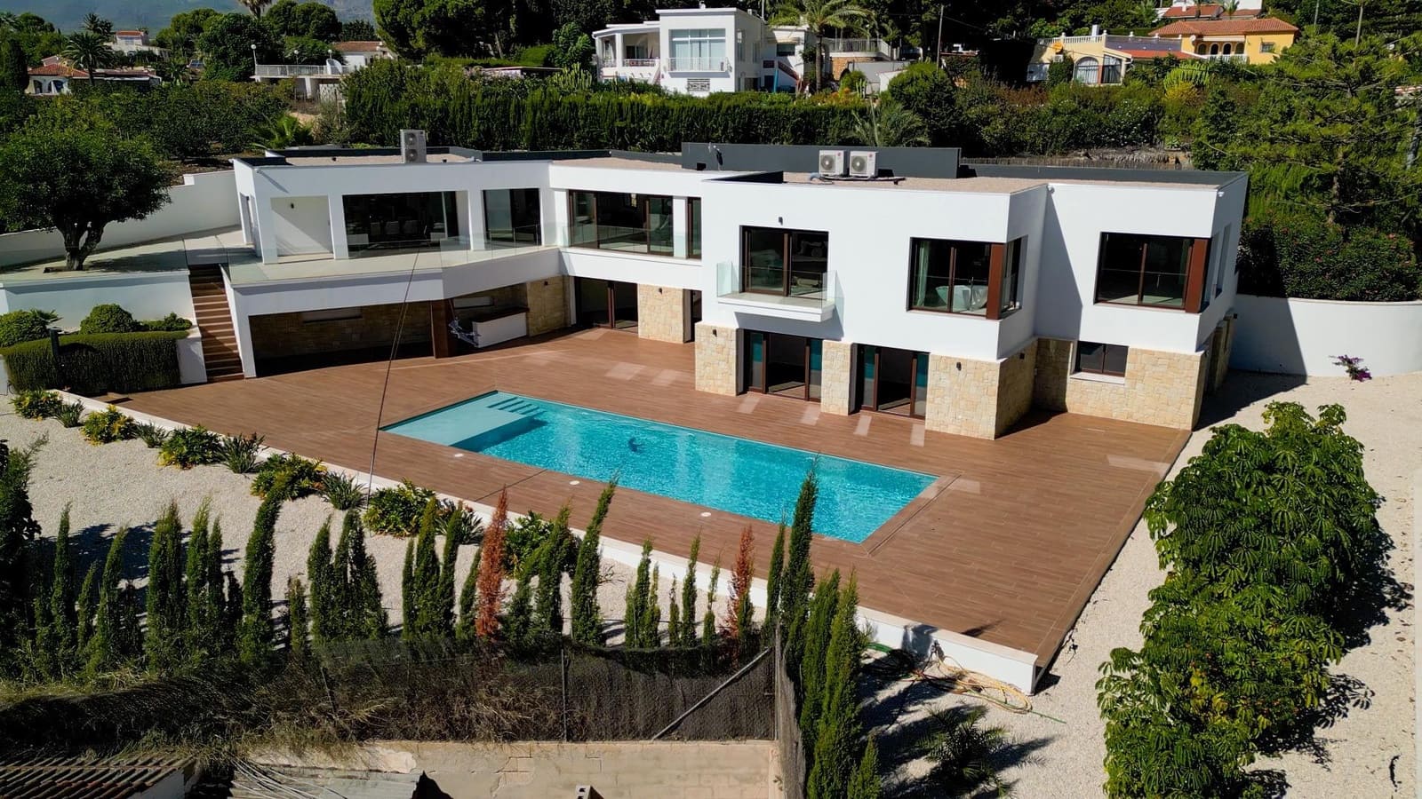 5 bedroom Villa for sale in Altea with pool garage - € 2,250,000 (Ref: 7854856)