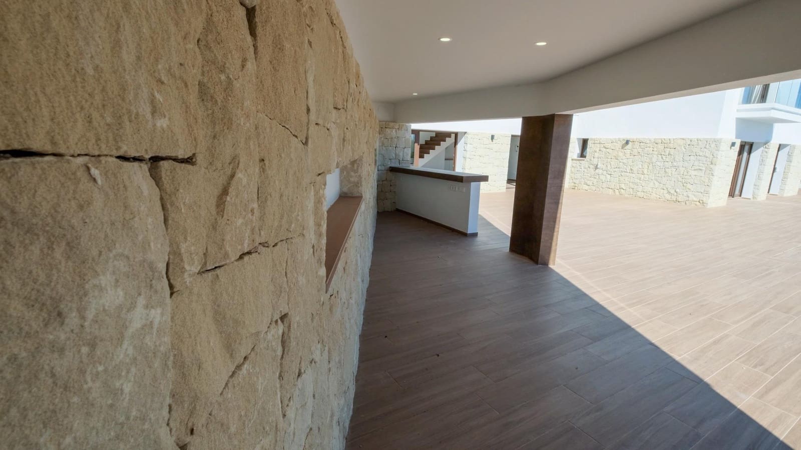 5 bedroom Villa for sale in Altea with pool garage - € 2,250,000 (Ref: 7854856)