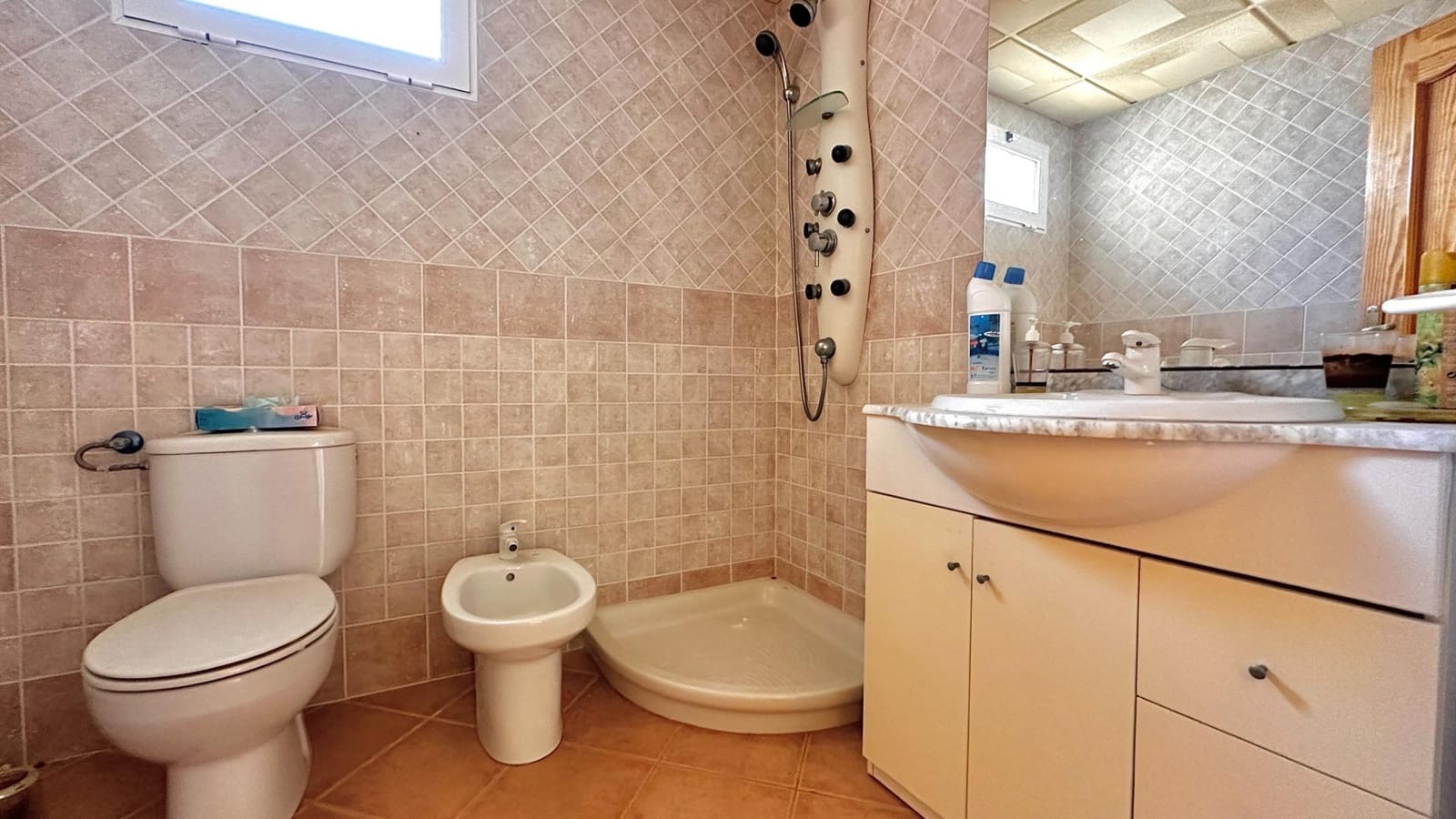 5 bedroom Villa for sale in Altea with pool garage - € 1,300,000 (Ref: 7877997)