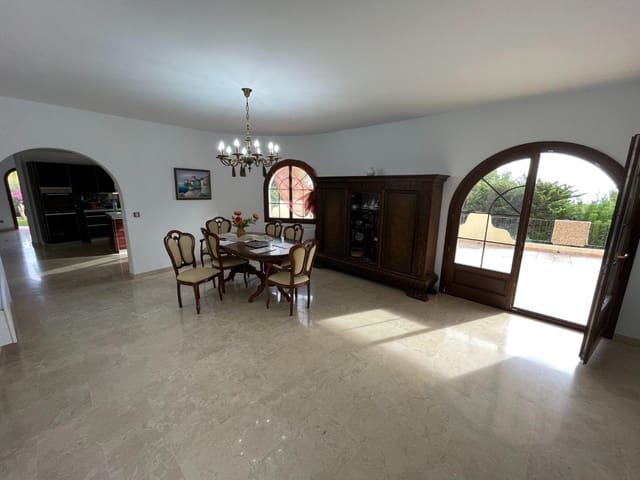 4 quarto Moradia para venda em Altea la Vella, Altea com piscina garagem - 1 350 000 € (Ref: 7911812)