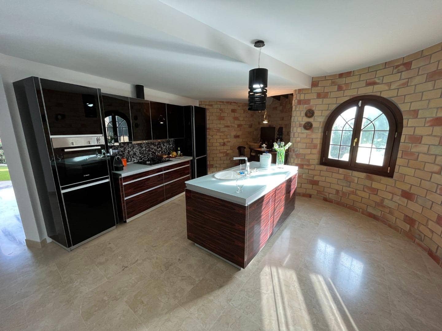 4 soverom Villa til salgs i Altea la Vella med svømmebasseng garasje - € 1 350 000 (Ref: 7911812)