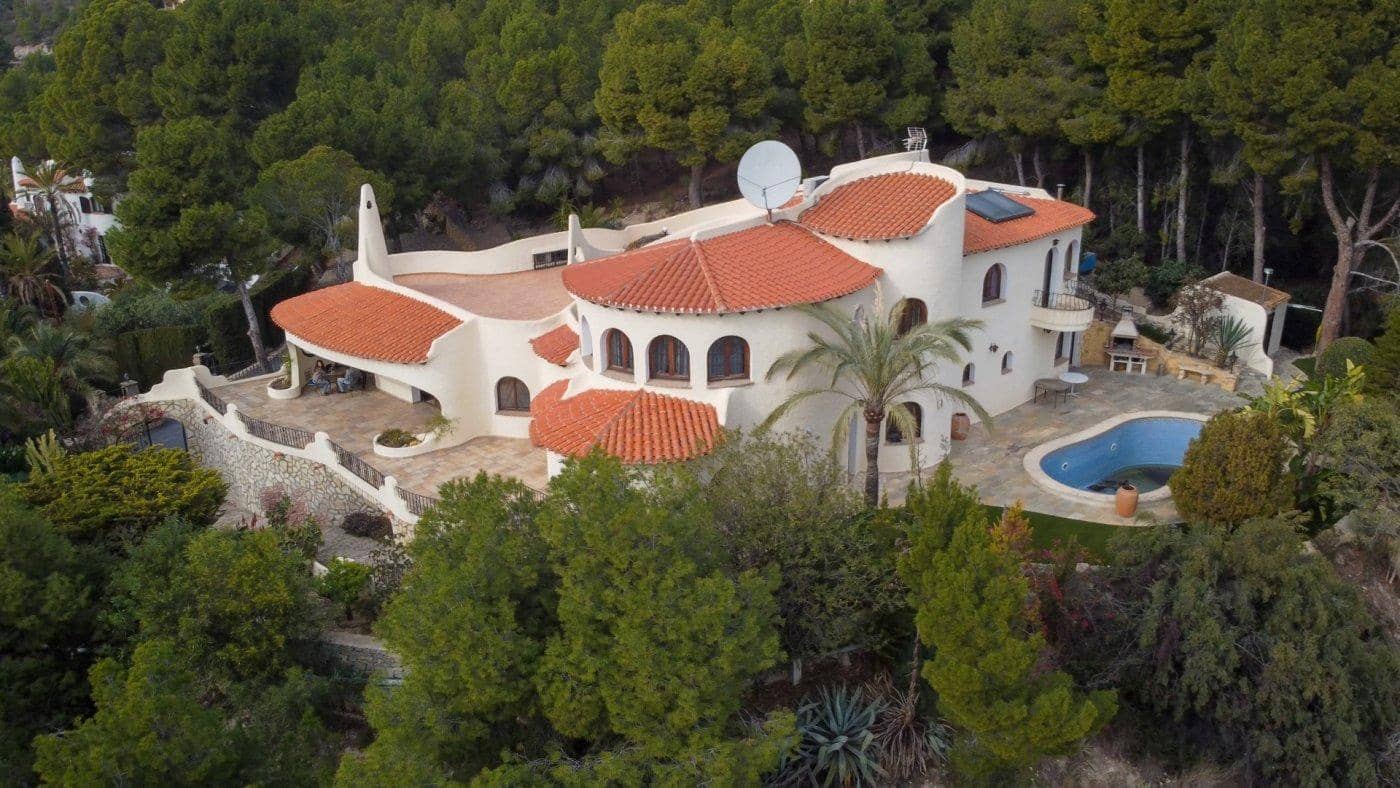 4 soverom Villa til salgs i Altea la Vella med svømmebasseng garasje - € 1 350 000 (Ref: 7911812)