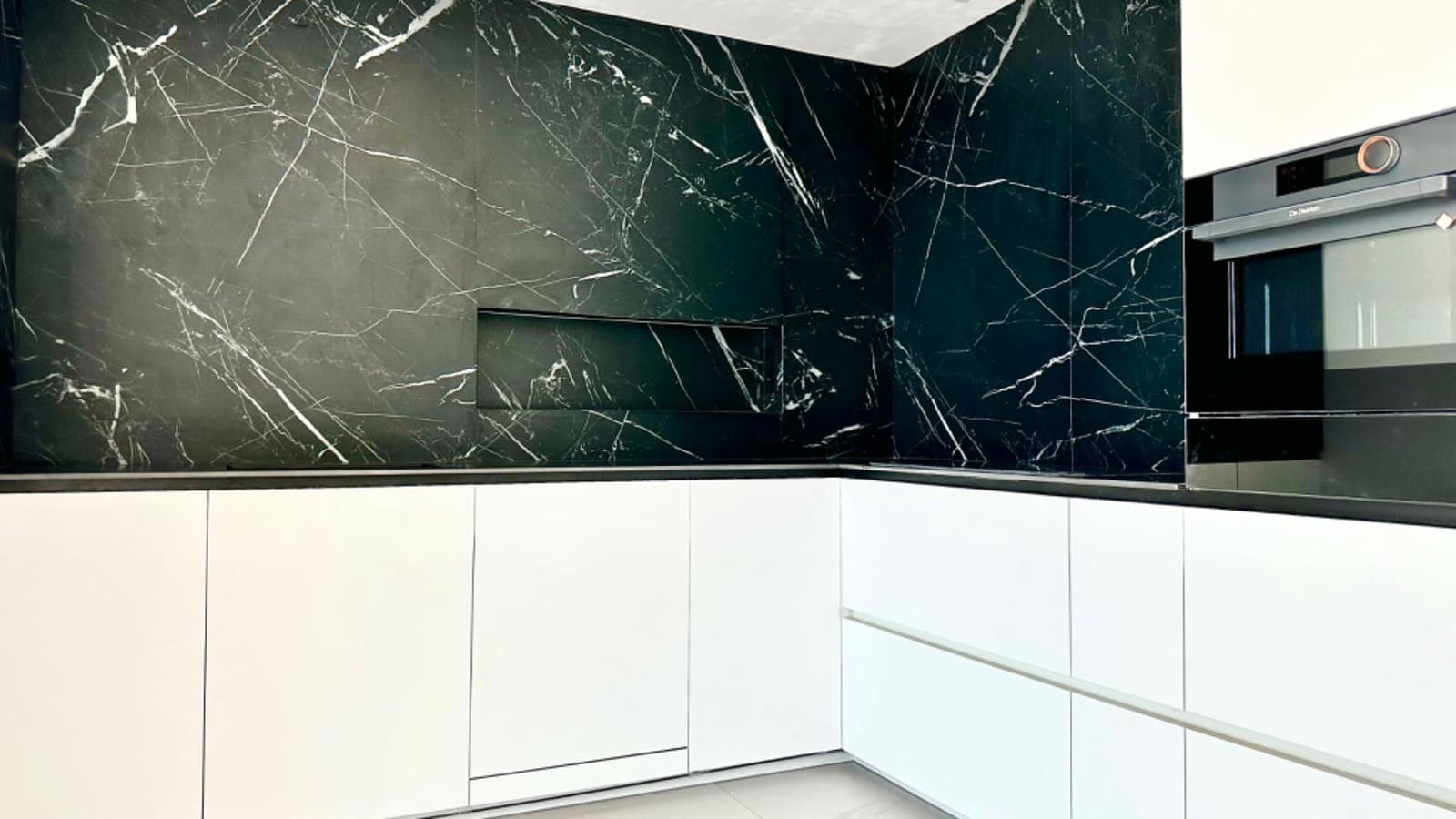 5 bedroom Villa for sale in Altea with pool - € 2,350,000 (Ref: 7918225)