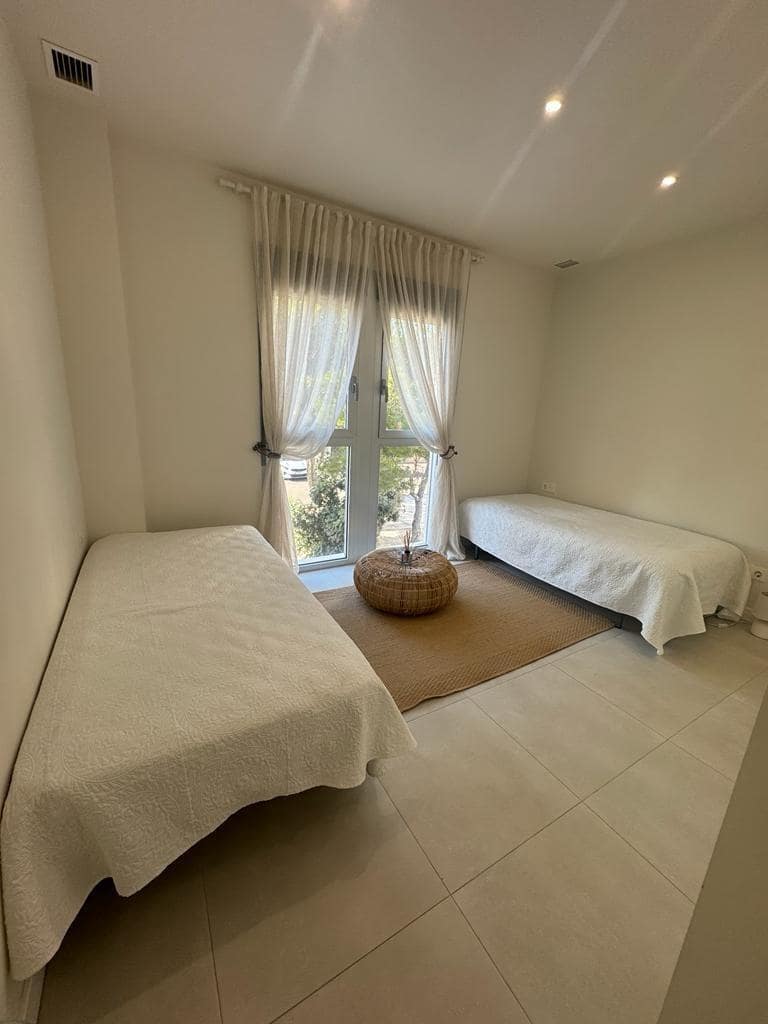 2 chambre Appartement à vendre à Playa Flamenca avec piscine - 252 000 € (Ref: 7935921)