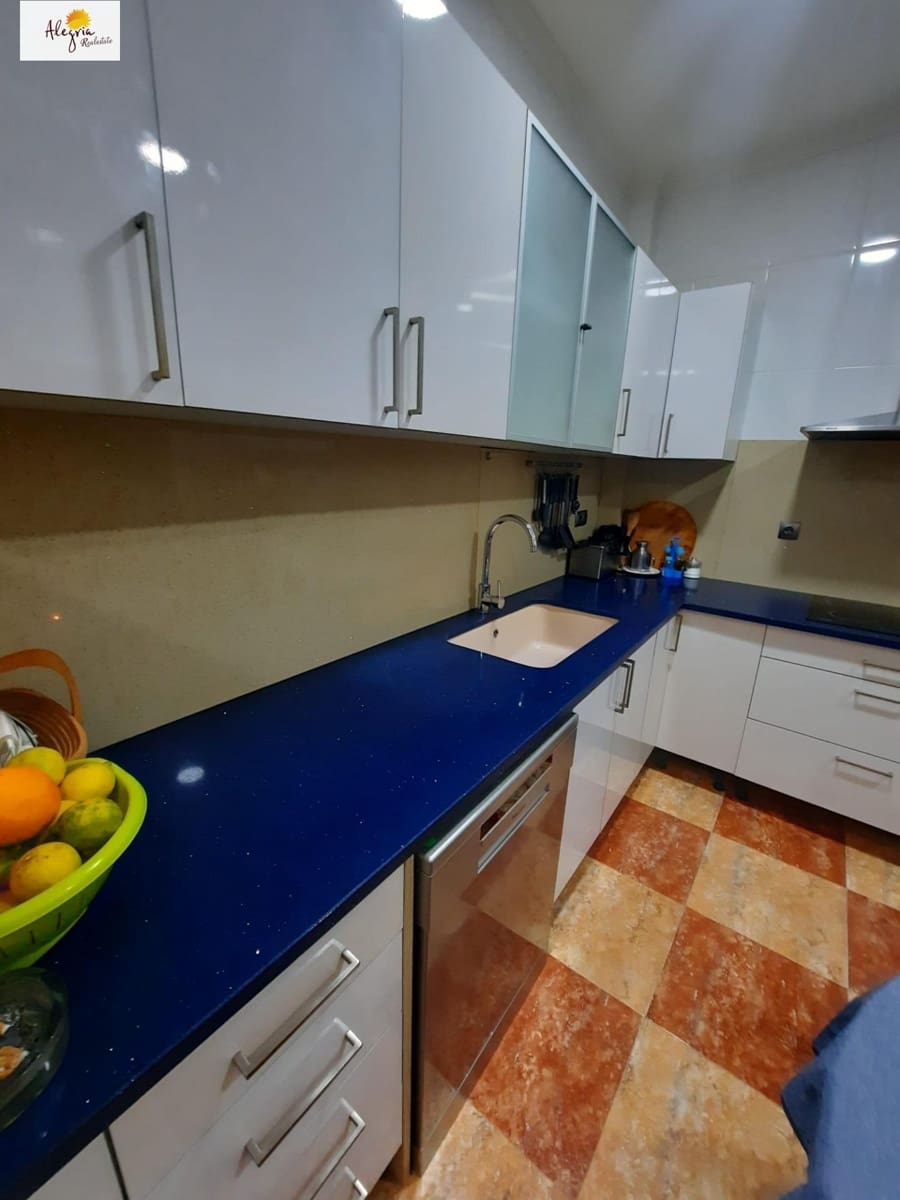 9 soveværelse Villa til salg i Cullera med garage - € 640.000 (Ref: 7986361)