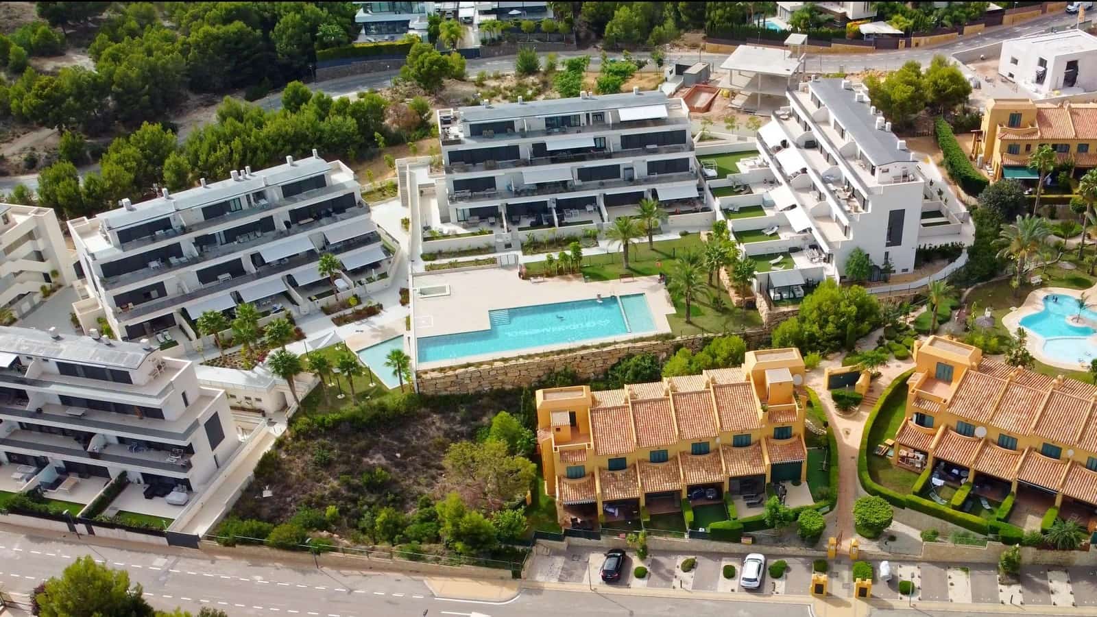 3 bedroom Apartment for sale in Finestrat with pool - € 449,000 (Ref: 8046420)