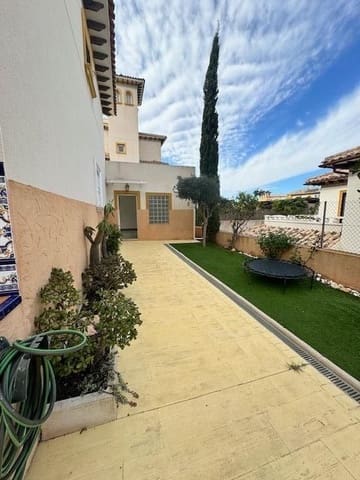 4 sypialnia Willa na sprzedaż w Orihuela Costa, Orihuela z basenem garażem - 390 000 € (Ref: 8062446)