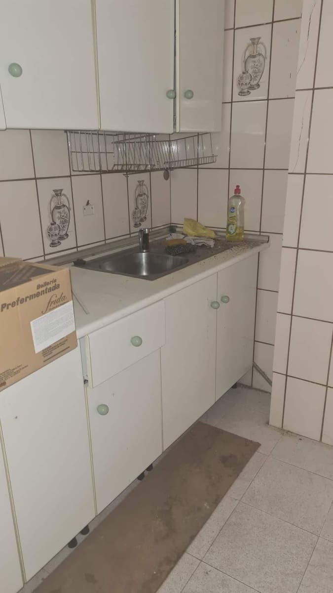 Komercyjne na sprzedaż w Torrevieja - 126 000 € (Ref: 8067554)