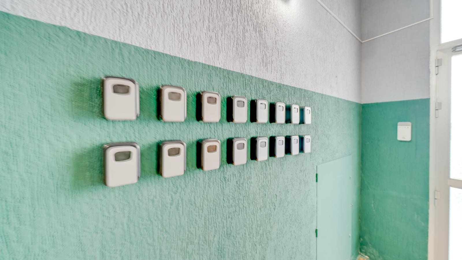 16 slaapkamer Hotel te koop in Alicante stad - € 1.200.000 (Ref: 8078275)