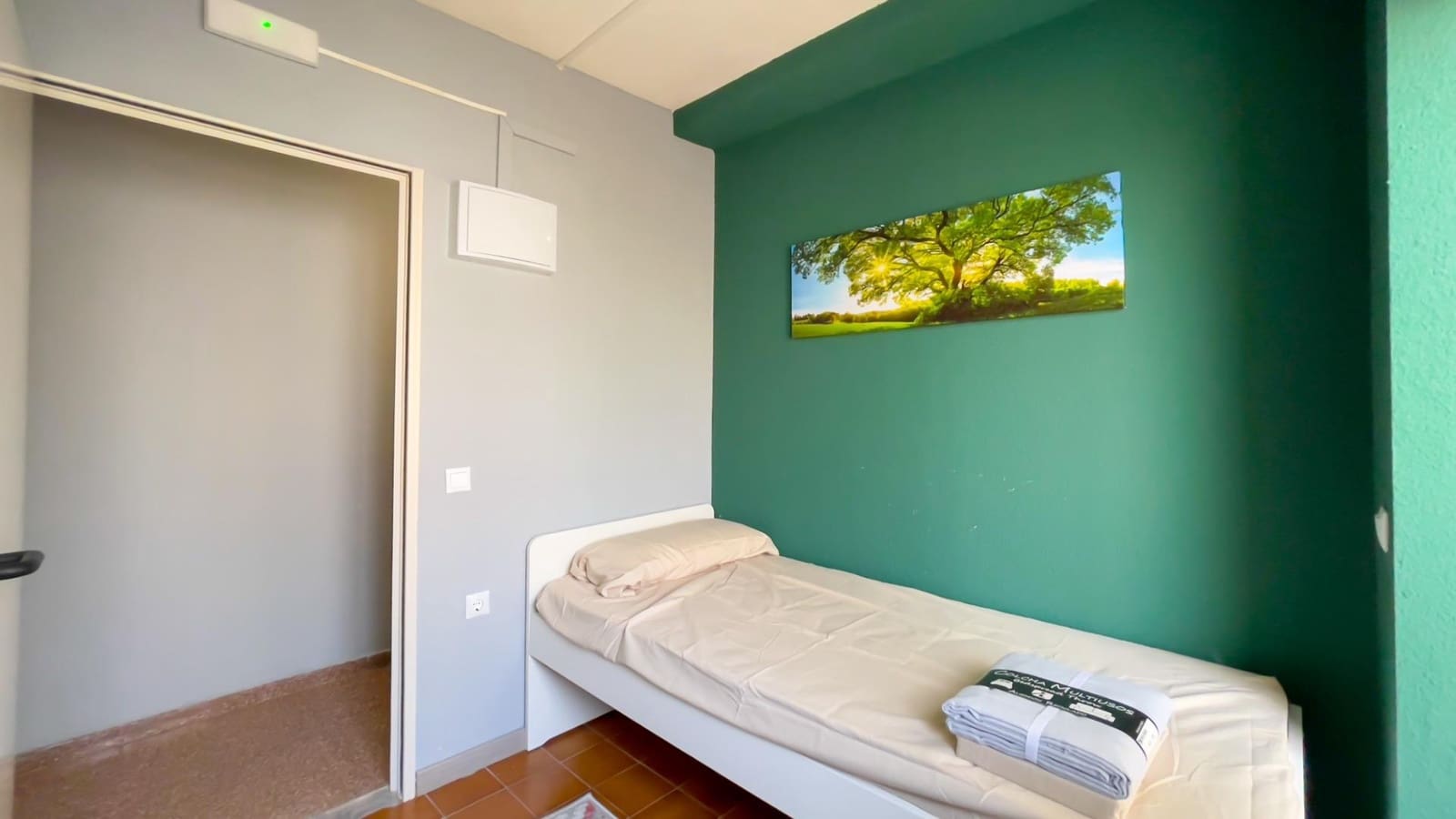 16 slaapkamer Hotel te koop in Alicante stad - € 1.200.000 (Ref: 8078275)