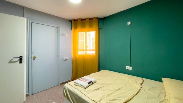 16 sovrum Hotell till salu i Alicante stad - 1 200 000 € (Ref: 8078275)