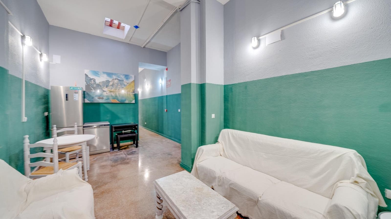 16 slaapkamer Hotel te koop in Alicante stad - € 1.200.000 (Ref: 8078275)