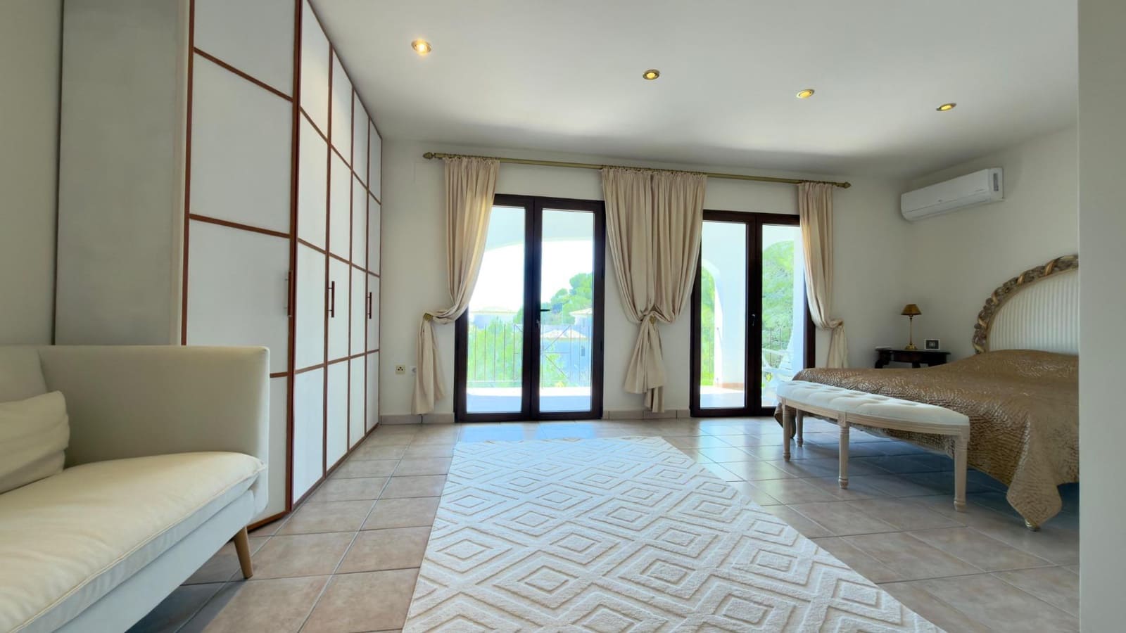 5 chambre Villa/Maison à vendre à Altea avec piscine - 1 900 000 € (Ref: 8096376)