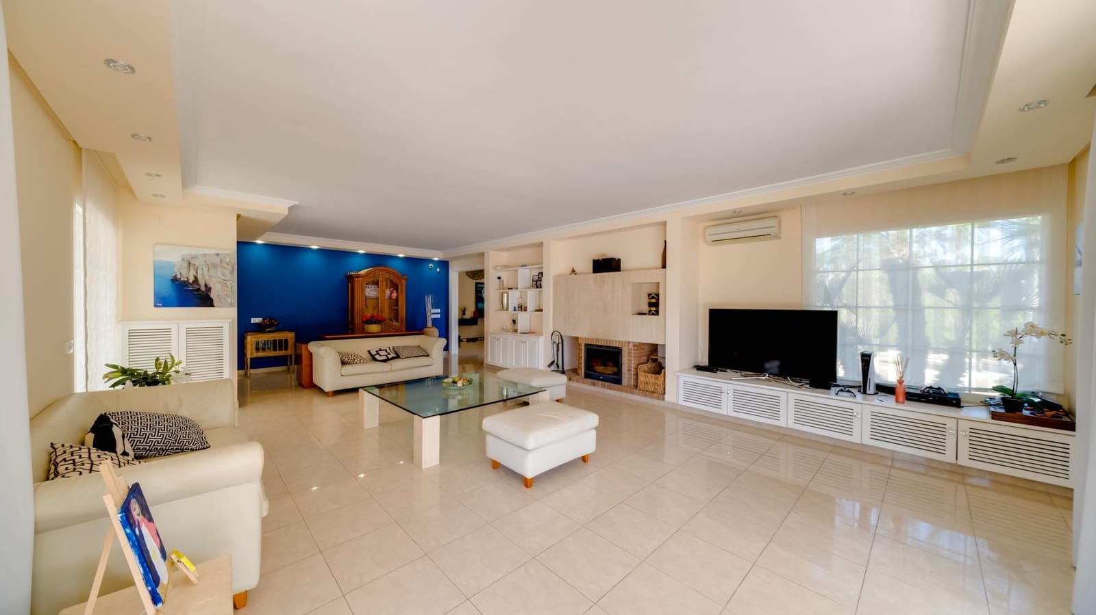 7 bedroom Villa for sale in Benidorm with pool - € 1,595,000 (Ref: 8097191)