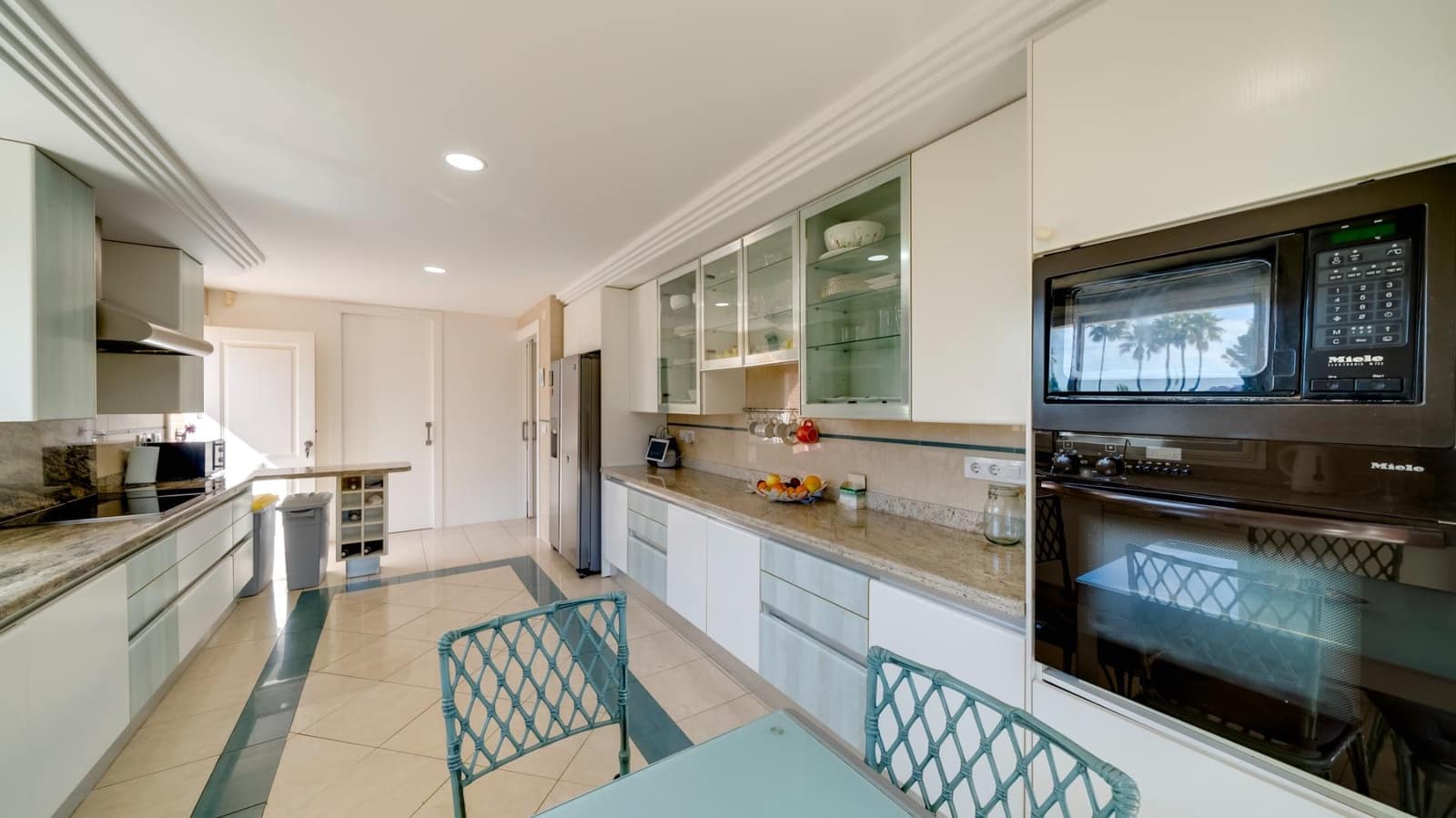 7 bedroom Villa for sale in Benidorm with pool - € 1,595,000 (Ref: 8097191)