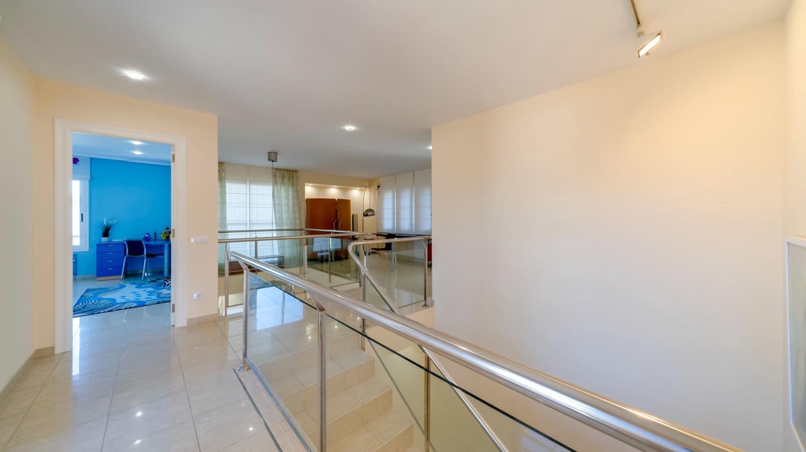 7 bedroom Villa for sale in Benidorm with pool - € 1,595,000 (Ref: 8097191)