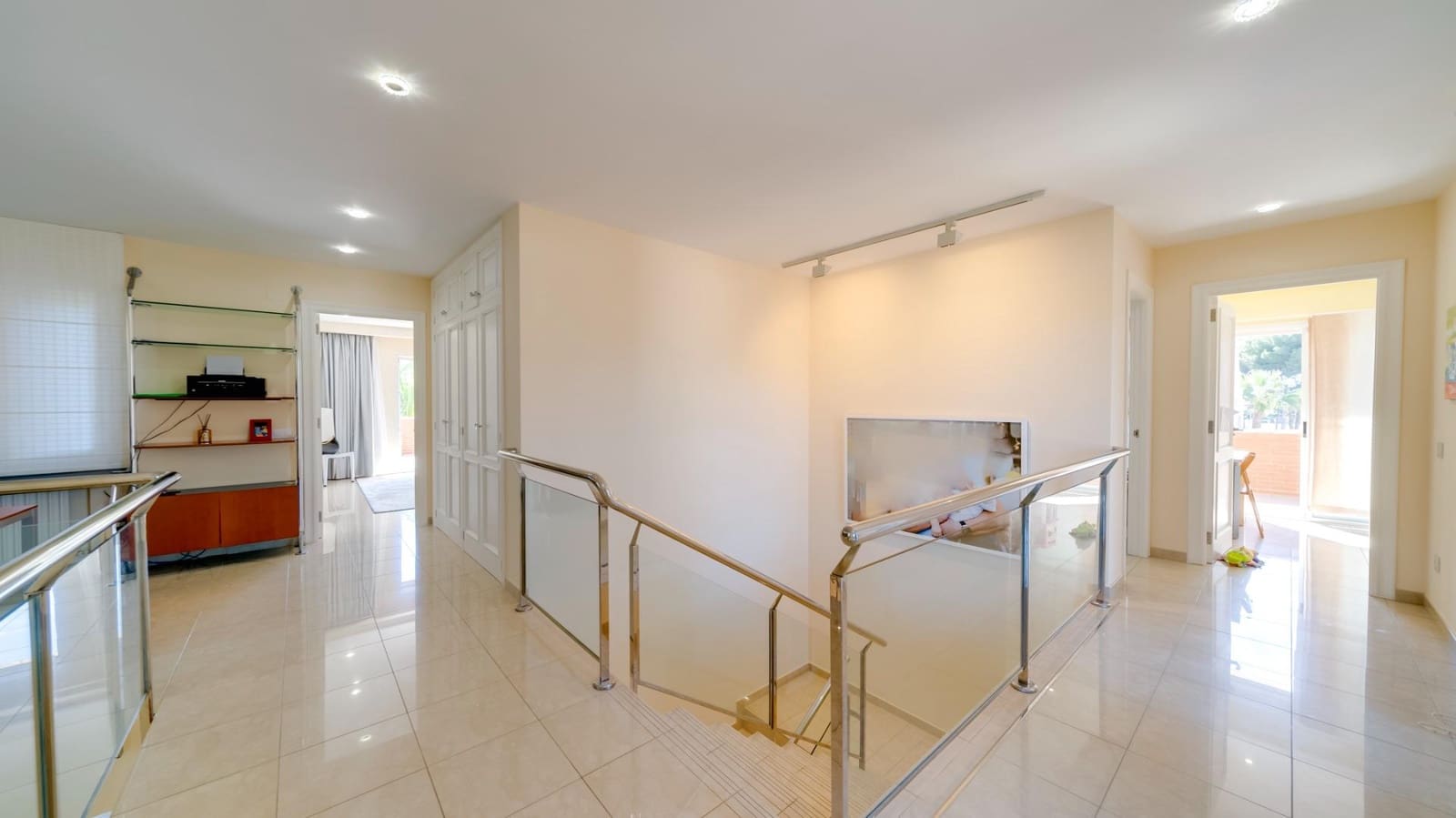 7 bedroom Villa for sale in Benidorm with pool - € 1,595,000 (Ref: 8097191)