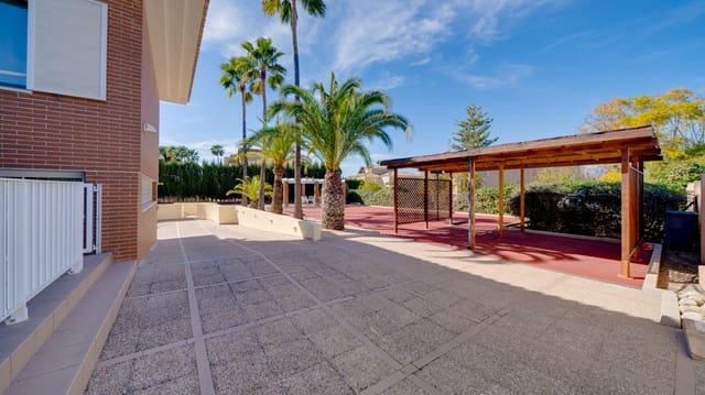 7 soveværelse Villa til salg i Benidorm med swimmingpool - € 1.595.000 (Ref: 8097191)