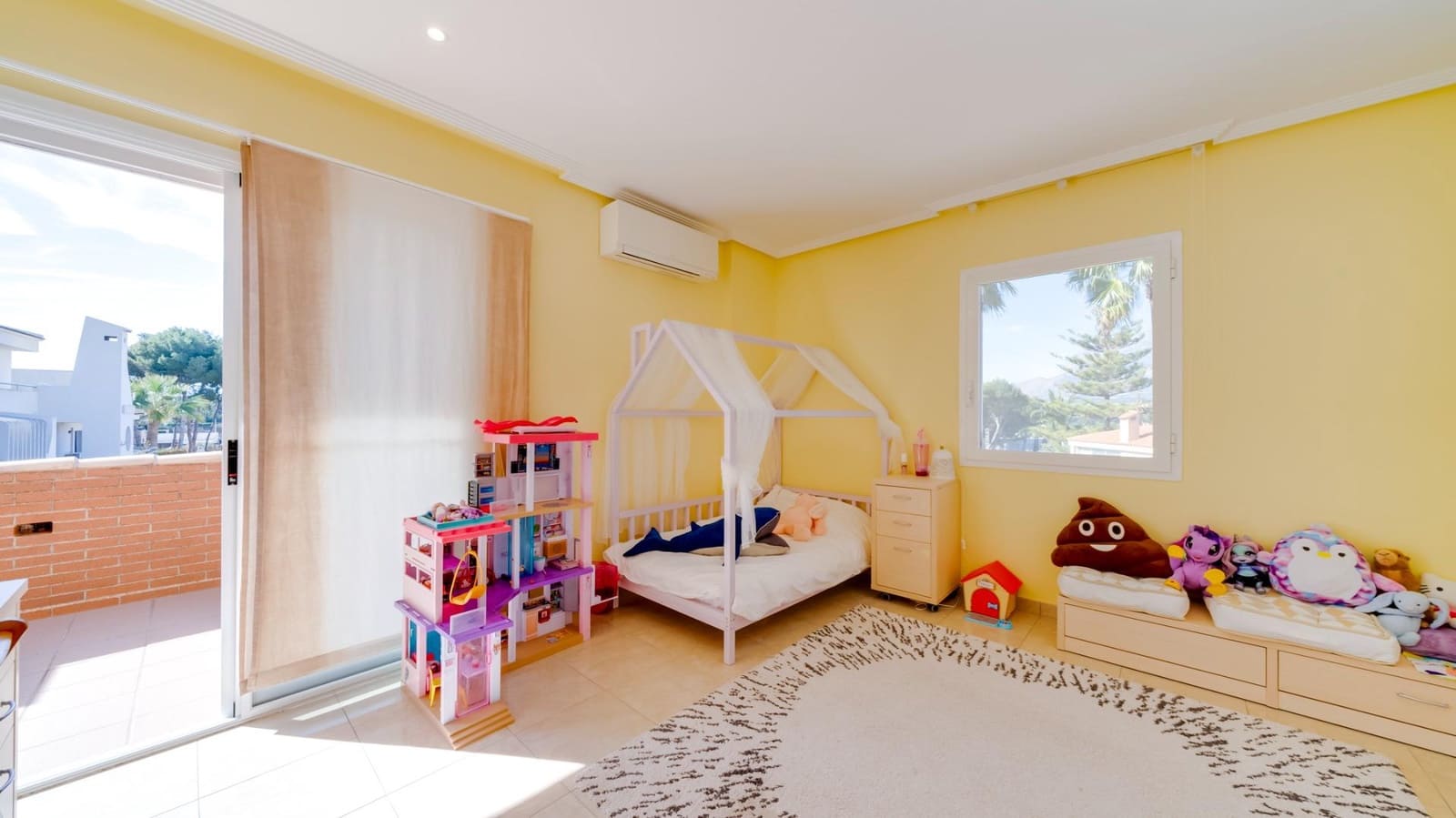 7 bedroom Villa for sale in Benidorm with pool - € 1,595,000 (Ref: 8097191)