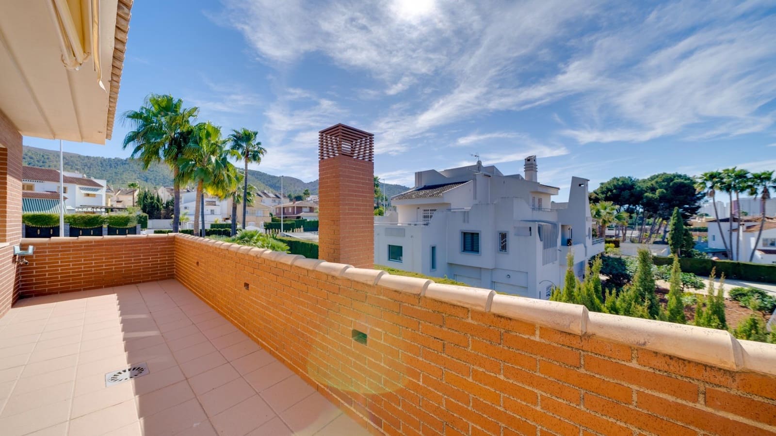7 bedroom Villa for sale in Benidorm with pool - € 1,595,000 (Ref: 8097191)