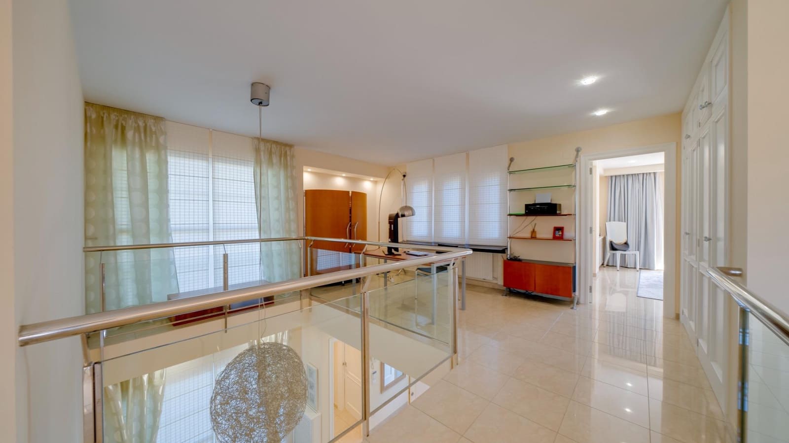 7 bedroom Villa for sale in Benidorm with pool - € 1,595,000 (Ref: 8097191)