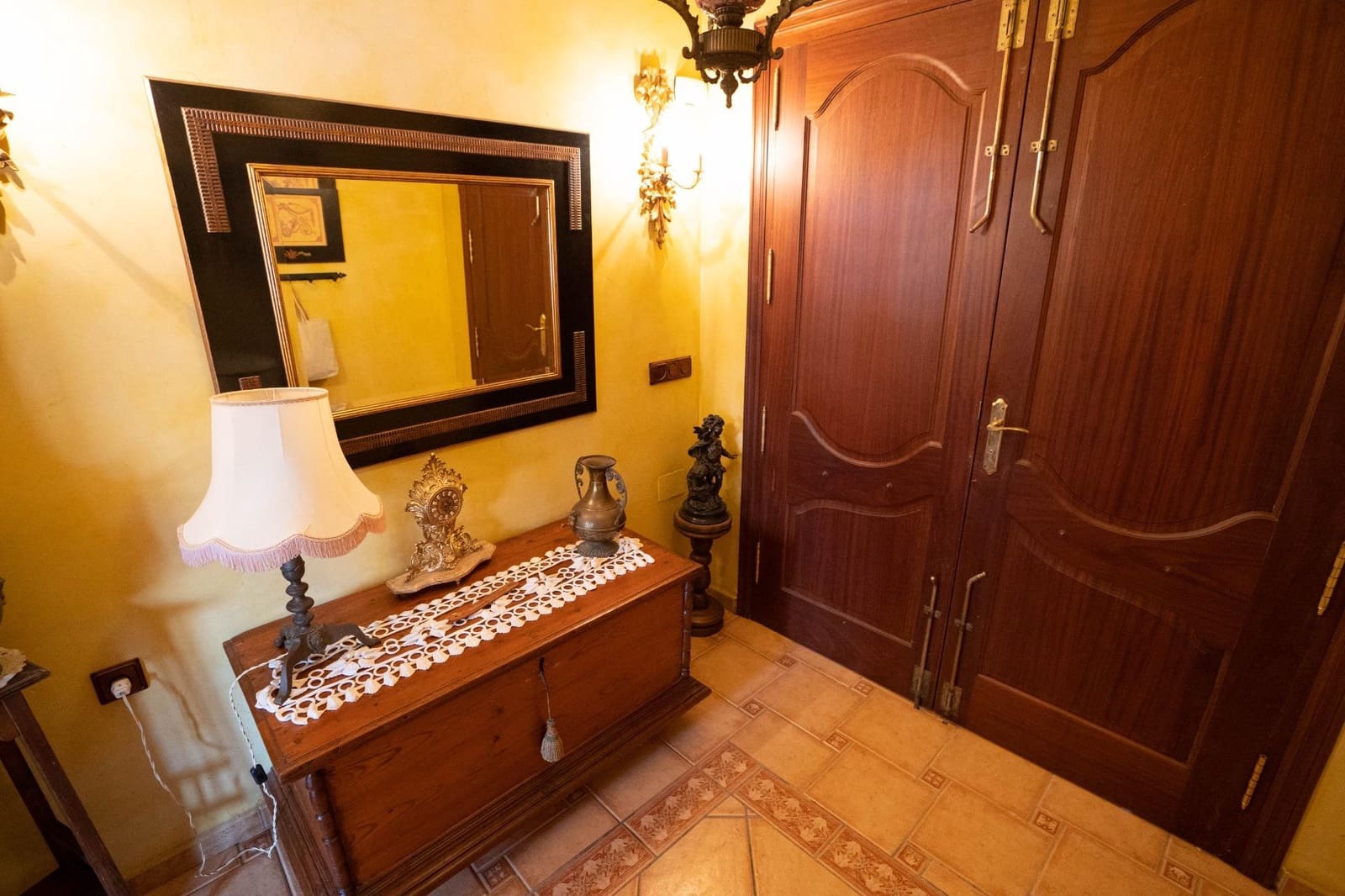 4 makuuhuone Huvila myytävänä paikassa San Miguel de Salinas mukana uima-altaan - 990 000 € (Ref: 8122728)