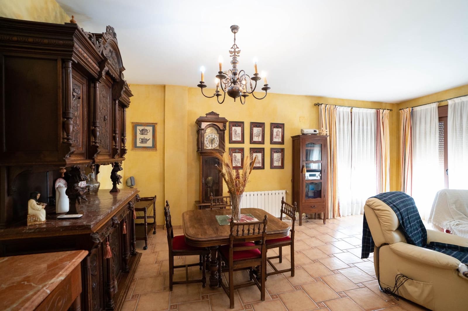 4 makuuhuone Huvila myytävänä paikassa San Miguel de Salinas mukana uima-altaan - 990 000 € (Ref: 8122728)