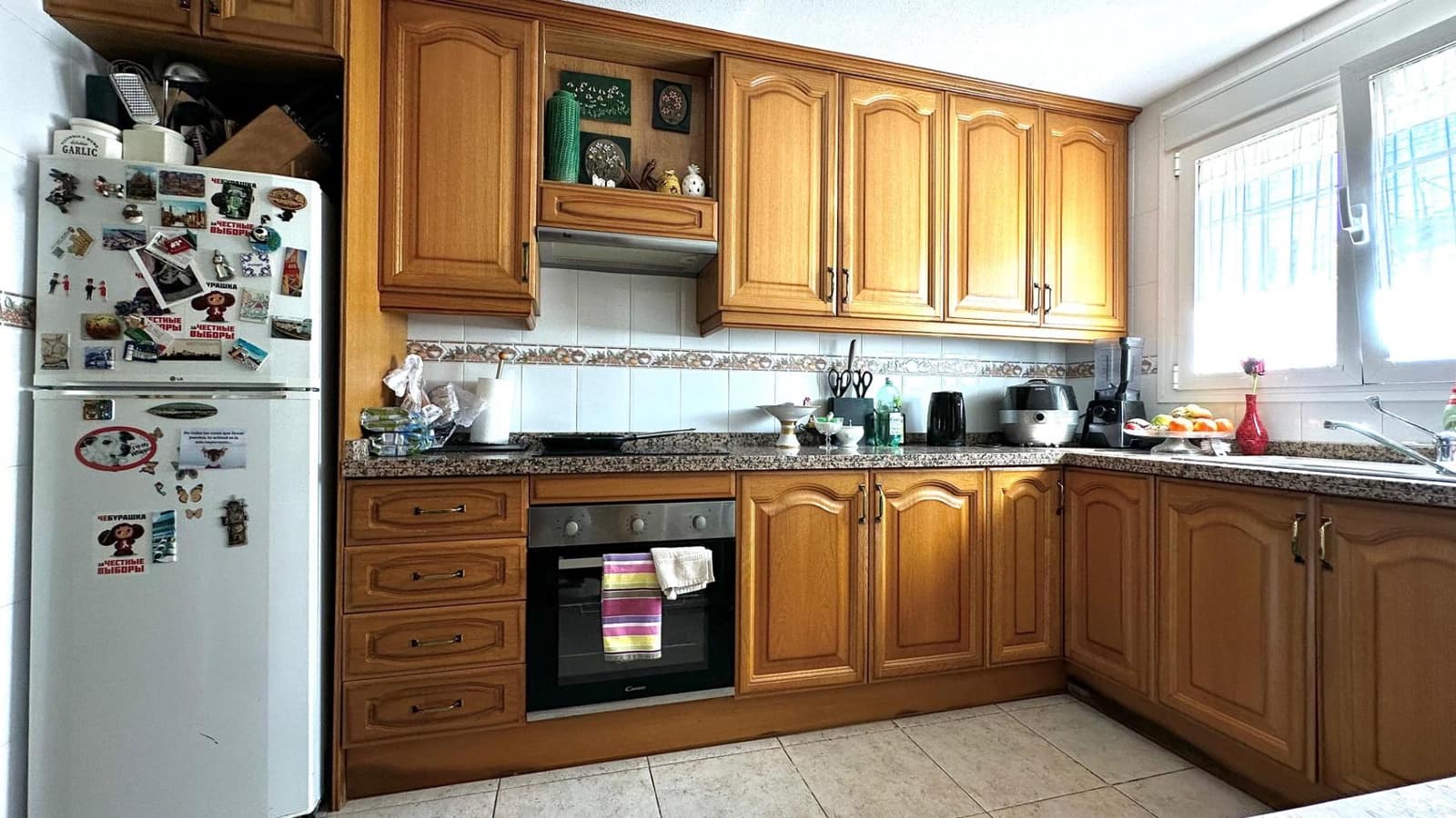 5 soveværelse Rækkehus til salg i Alfaz del Pi / L'Alfas del Pi med swimmingpool - € 450.000 (Ref: 8124515)