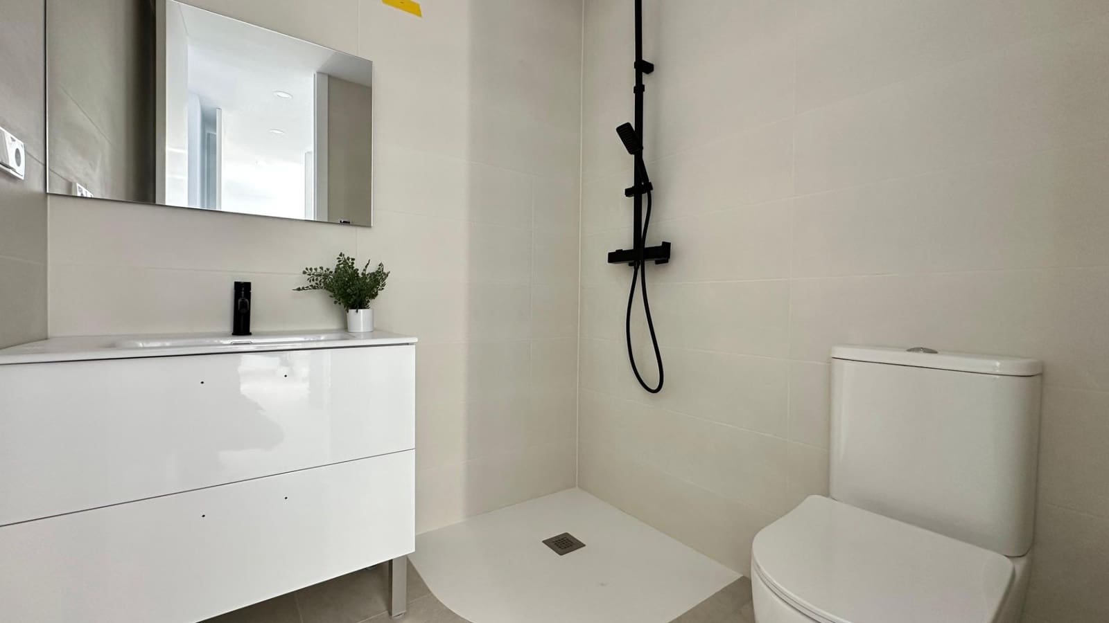 3 soveværelse Rækkehus til salg i Calpe / Calp med swimmingpool - € 755.000 (Ref: 8130965)