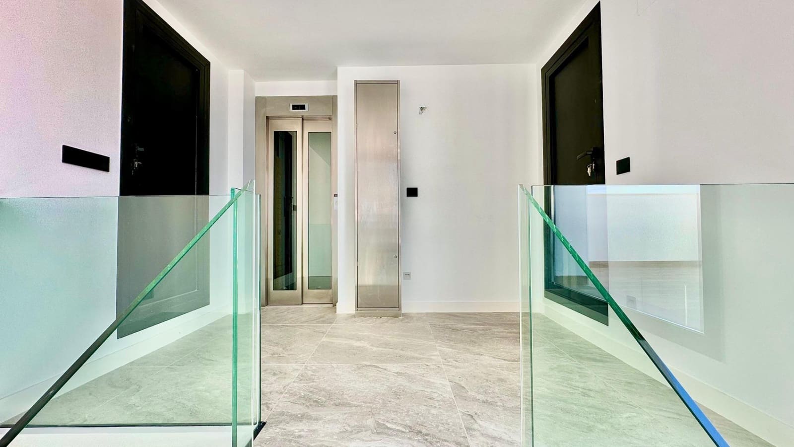 3 quarto Moradia para venda em Finestrat com piscina - 1 550 000 € (Ref: 8130966)