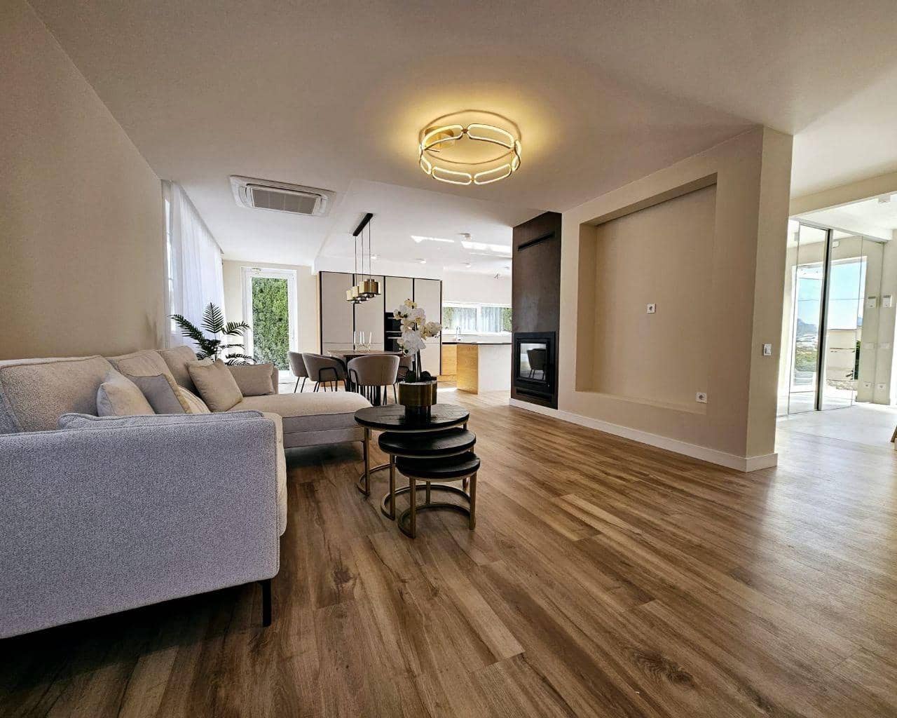 4 chambre Villa/Maison à vendre à Calpe / Calp avec piscine - 995 000 € (Ref: 8138966)