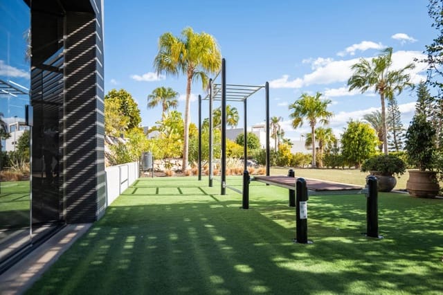 2 bedroom Loft for sale in Los Altos with pool garage - € 399,000 (Ref: 8146466)