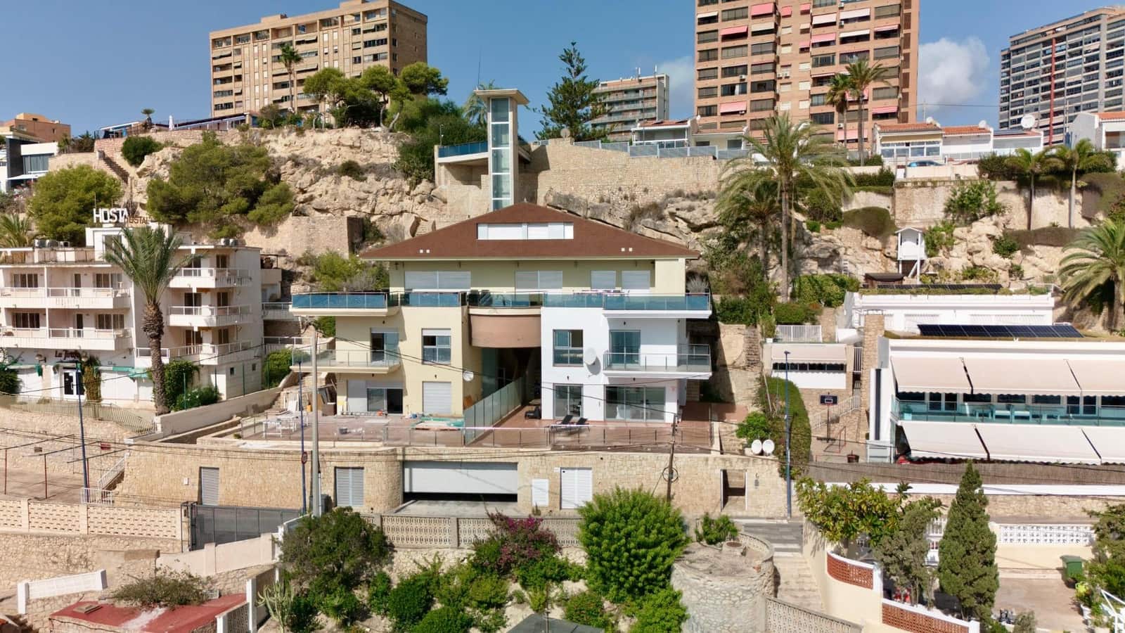 3 soveværelse Semi-Rækkehus til salg i Benidorm med swimmingpool garage - € 850.000 (Ref: 8174704)