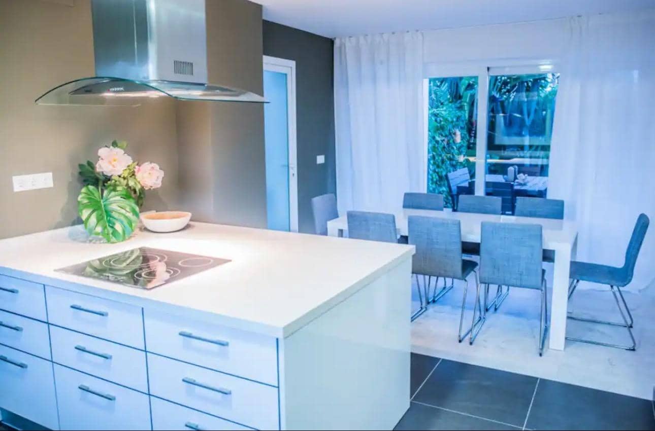 Chalet de 4 habitaciones en Albir en venta con piscina - 990.000 € (Ref: 8181789)